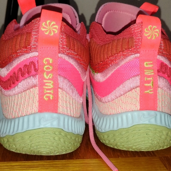 Nike Cosmic Unity 3 Shoes Women’s 8 Hot Punch Basketball Aja Wilson FQ9395-600 - Picture 2 of 16